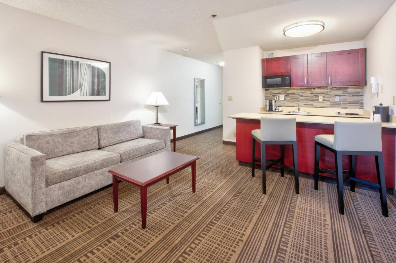 Holiday Inn & Suites Santa Maria By Ihg Exterior foto