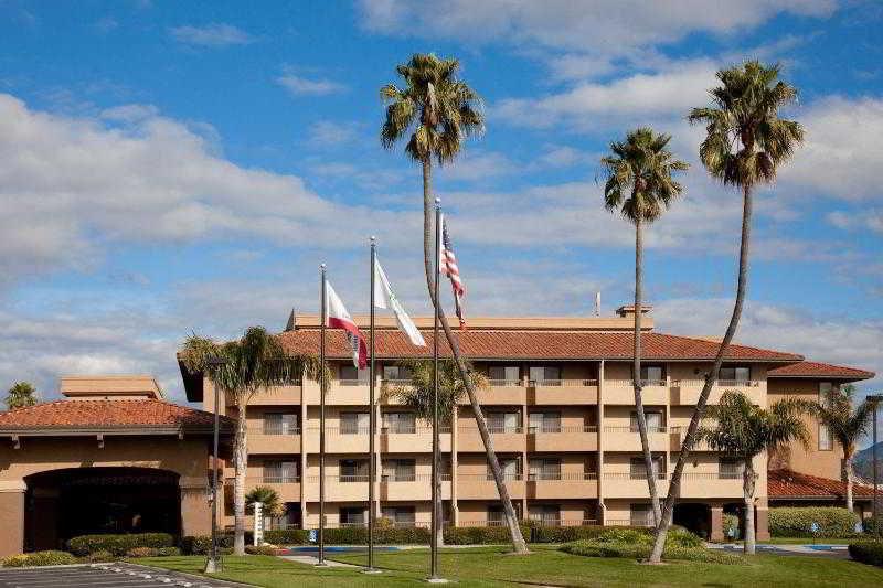 Holiday Inn & Suites Santa Maria By Ihg Exterior foto